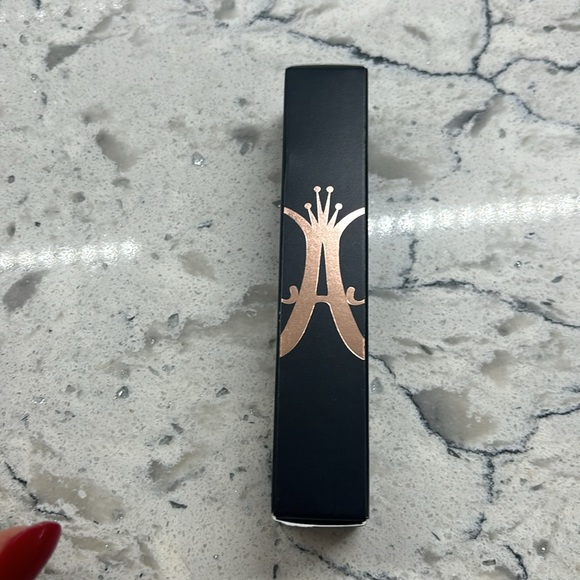 Anastasia Beverly Hills
Lash Sculpt Lengthening & Volumizing Mascara - Picture 2 of 6